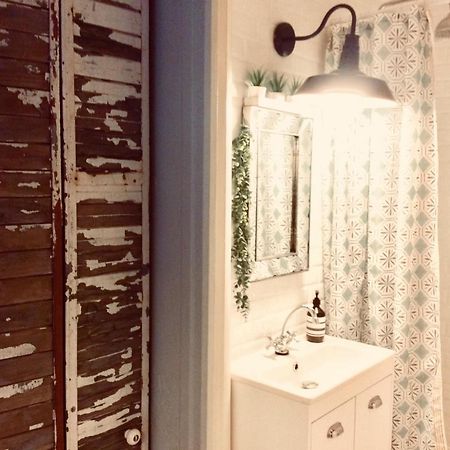 Me And Mrs Jones Suite Jacuzzi Hypercentre مونبيلييه المظهر الخارجي الصورة